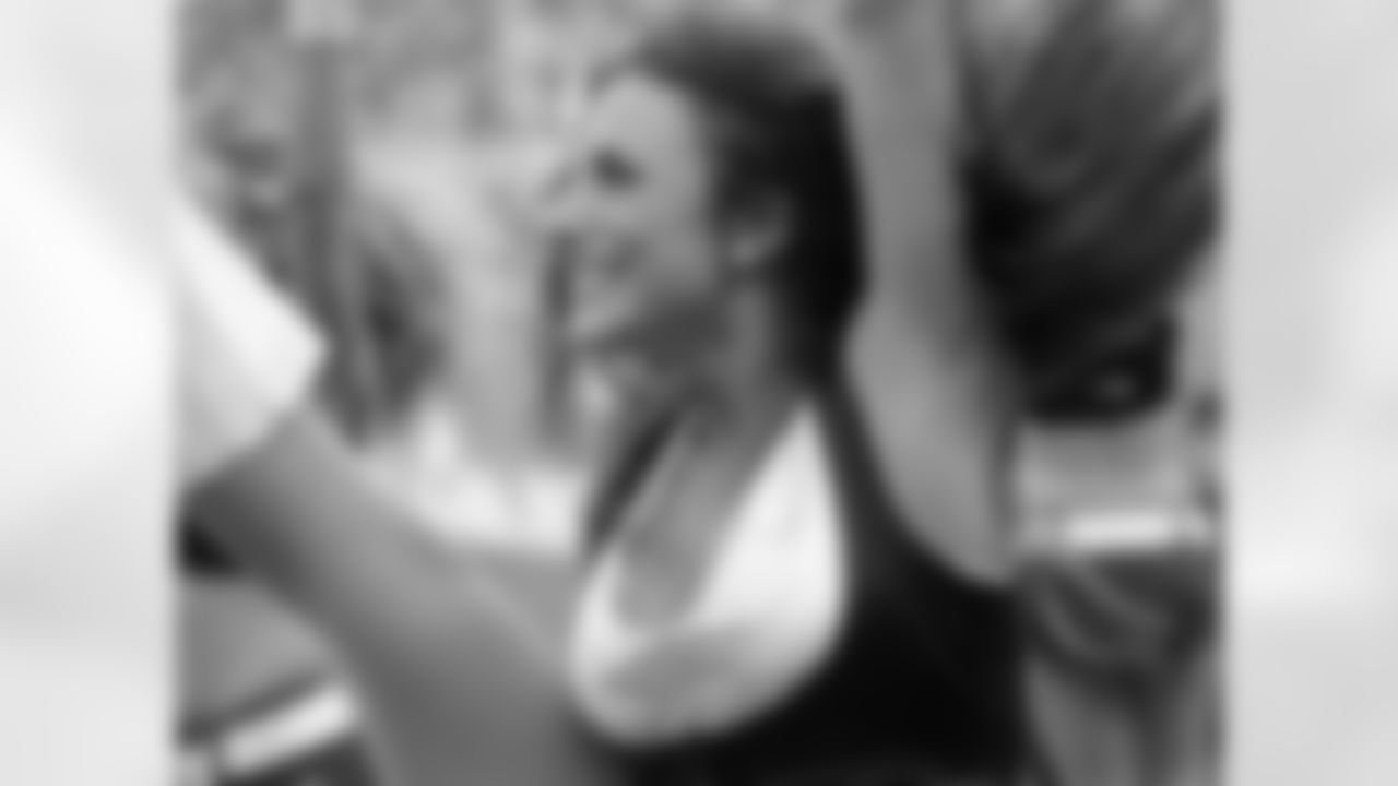 Danielle C. 2009 Flight Crew Member Photos