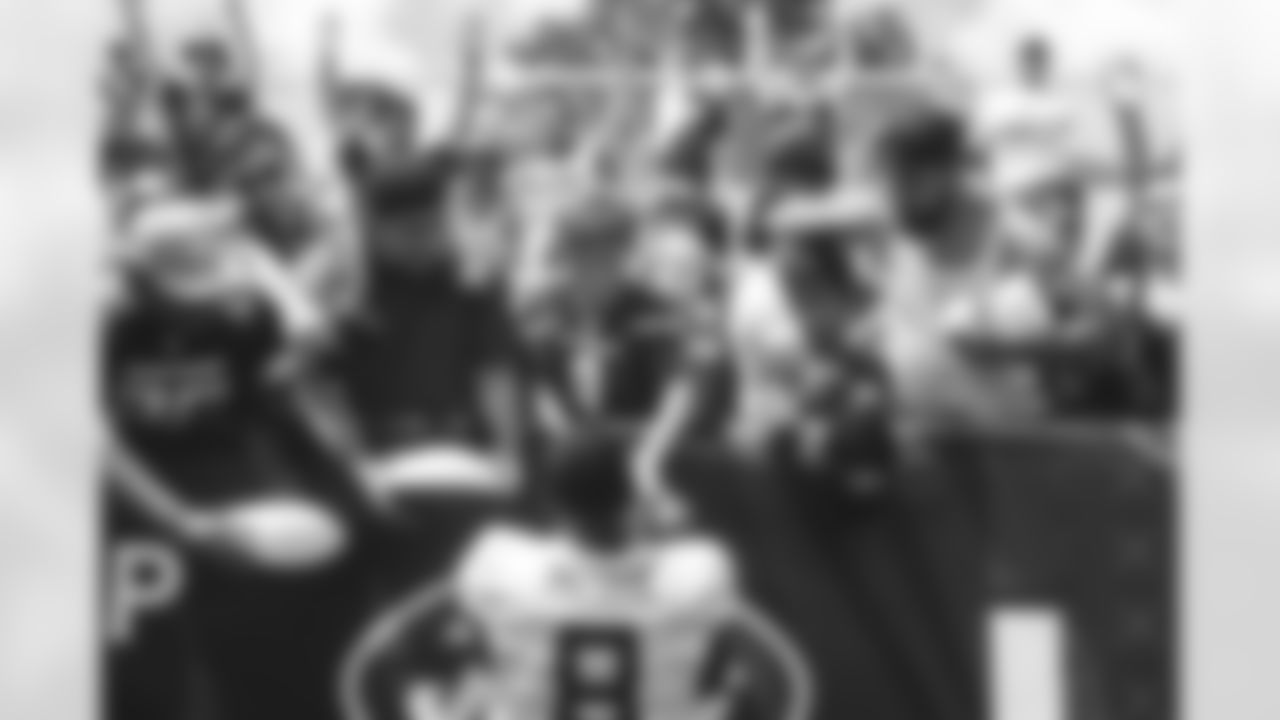 E_SNY32479