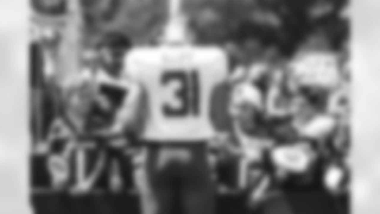 JB3_2831