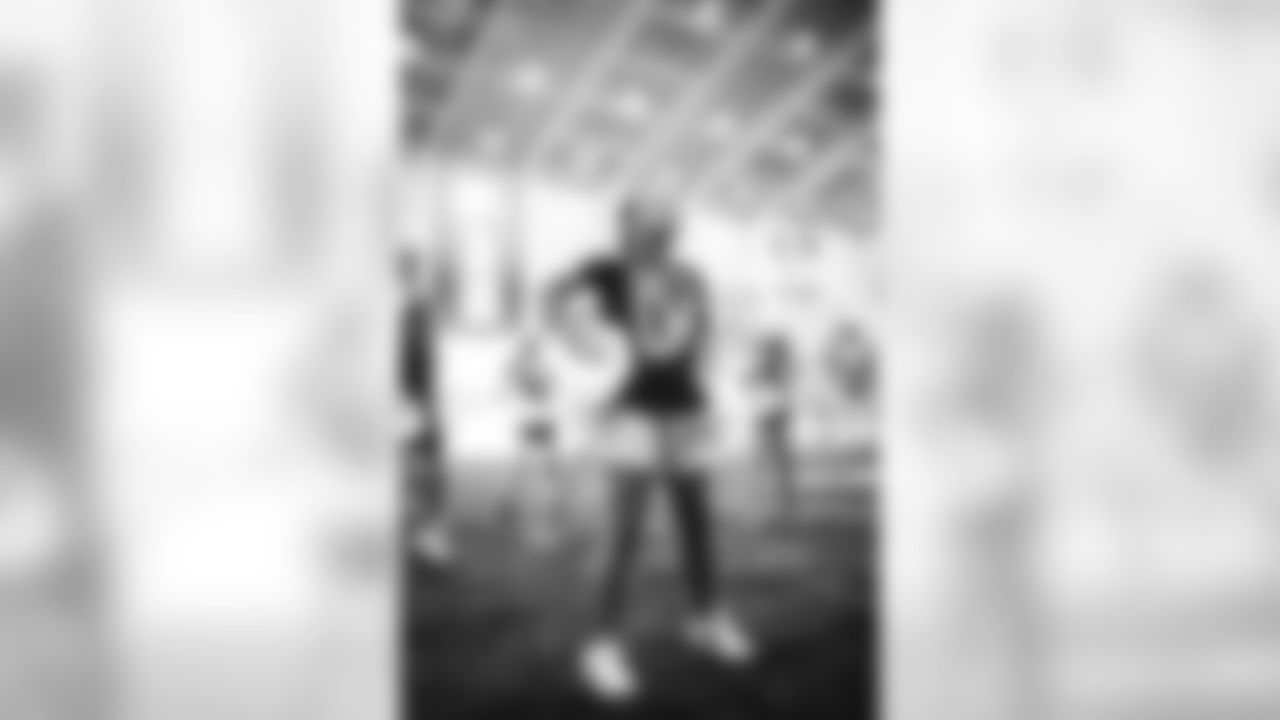 E_SNY_85a4650