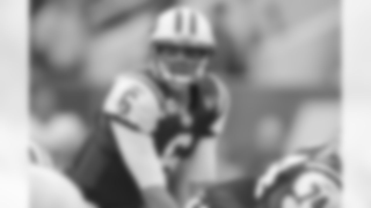 2011 Regular Season Week 12 Jets vs Bills Game Photos