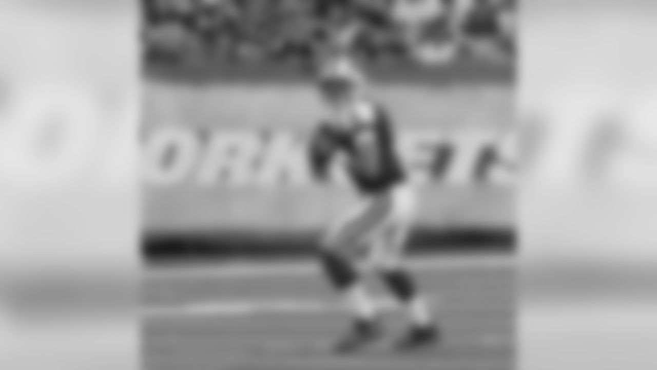 8/27/10 Preseason Week 3 Jets vs. Redskins Game Photos