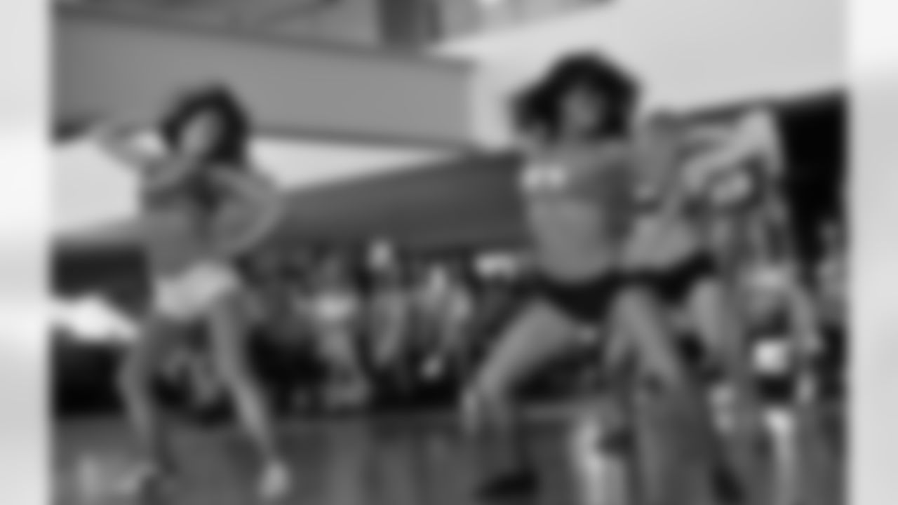 2011 Flight Crew Semi Final Auditions