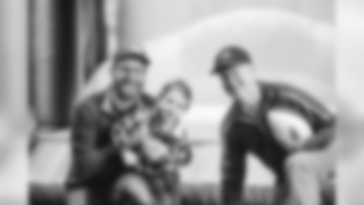 E_SNY_0208