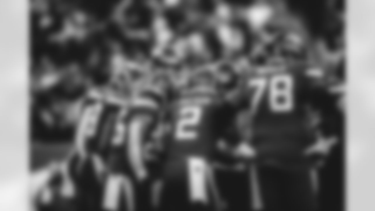 E_SNY_0131_1