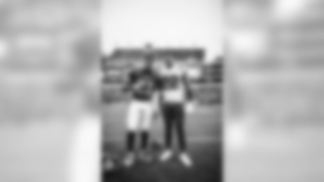 E_SNY_7595