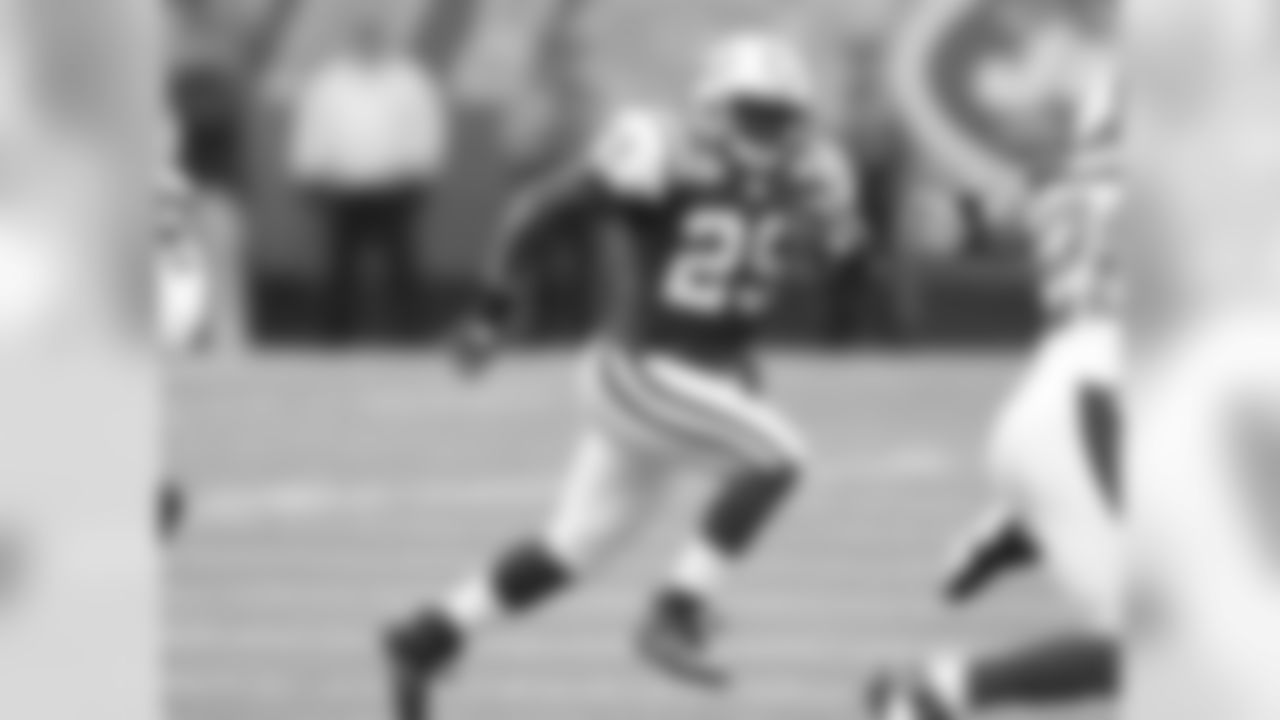 2009 Week 6 - Jets vs Bills Photos