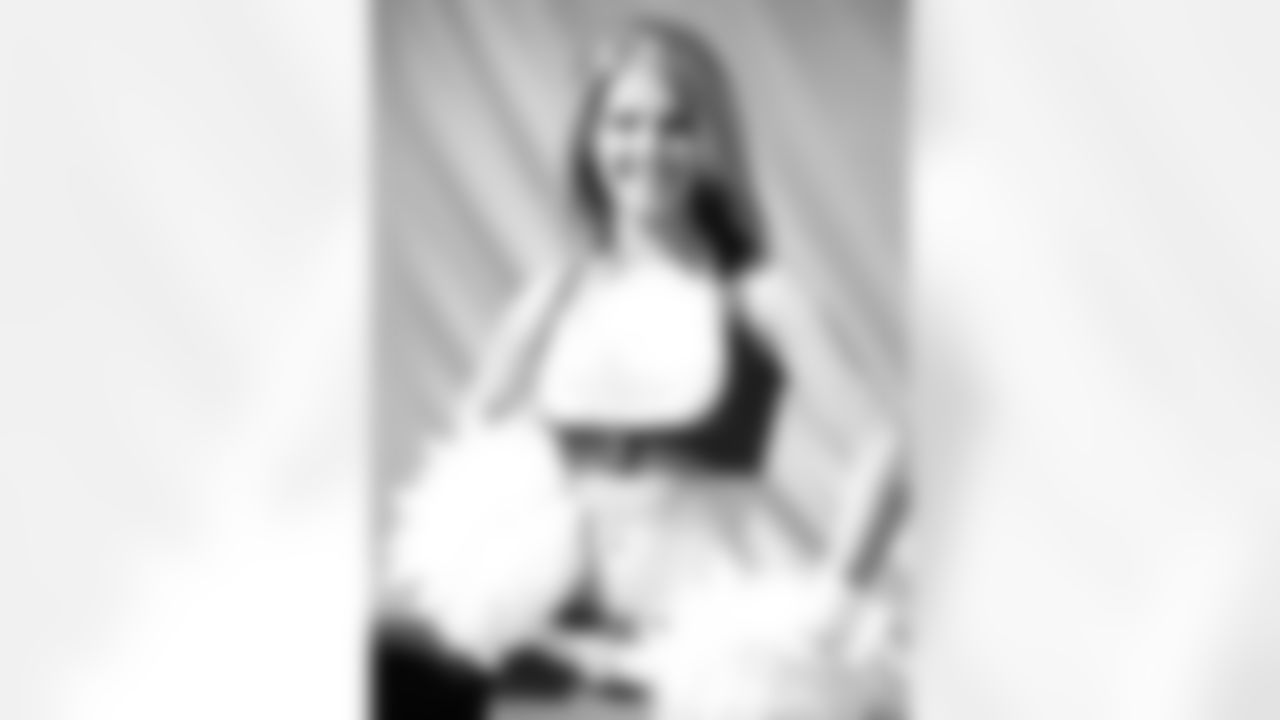 Ashley 2009 Flight Crew Member Photos