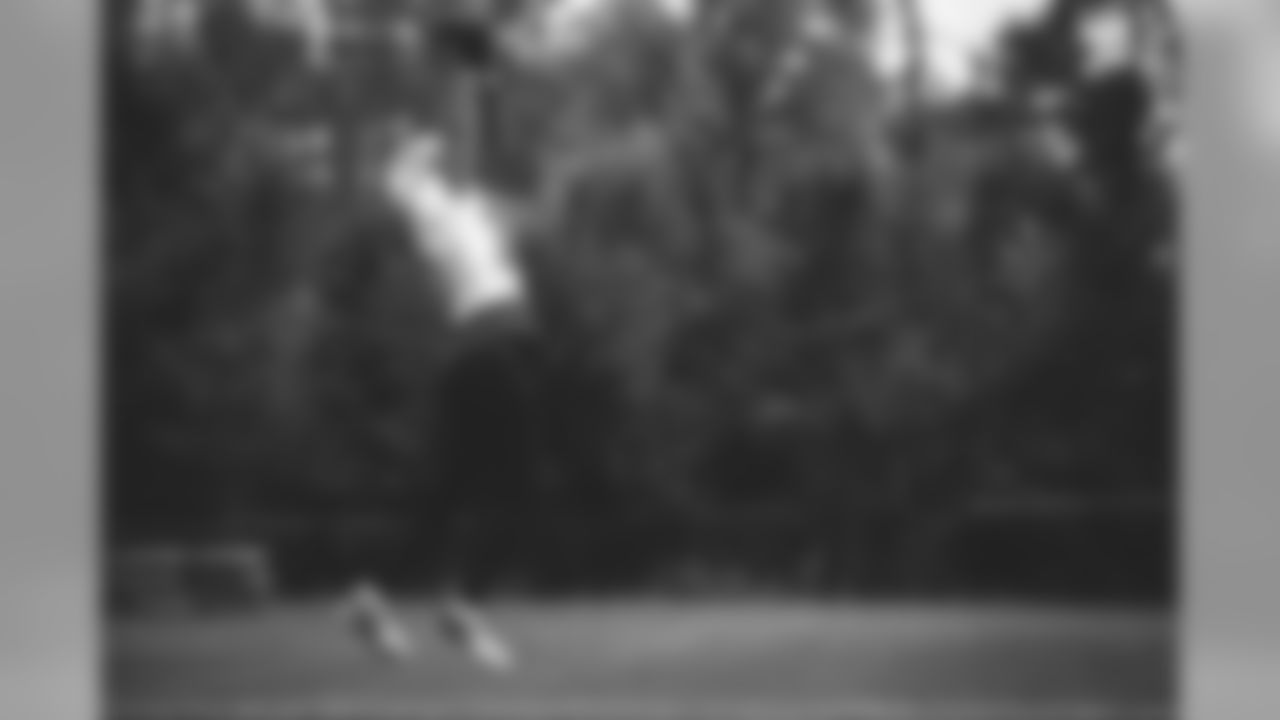 E_1D2_0982