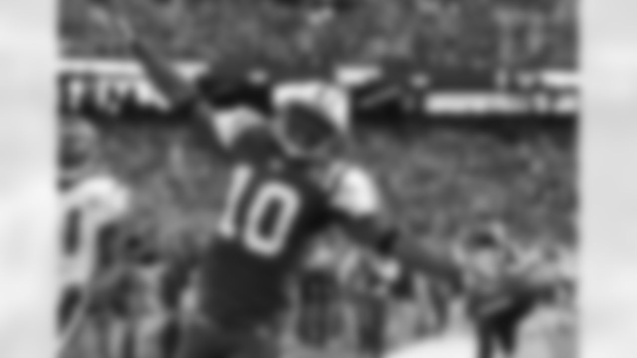 2010 Week 11 Jets vs Texans Game Photos