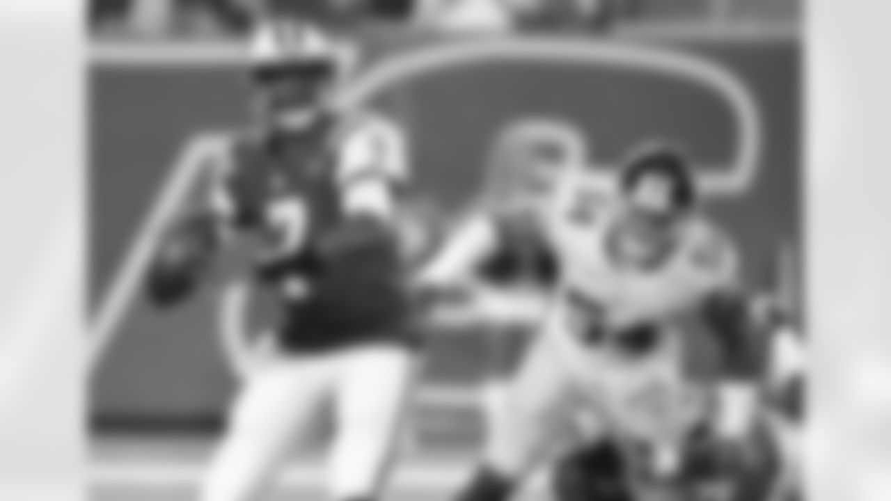 QB Geno Smith