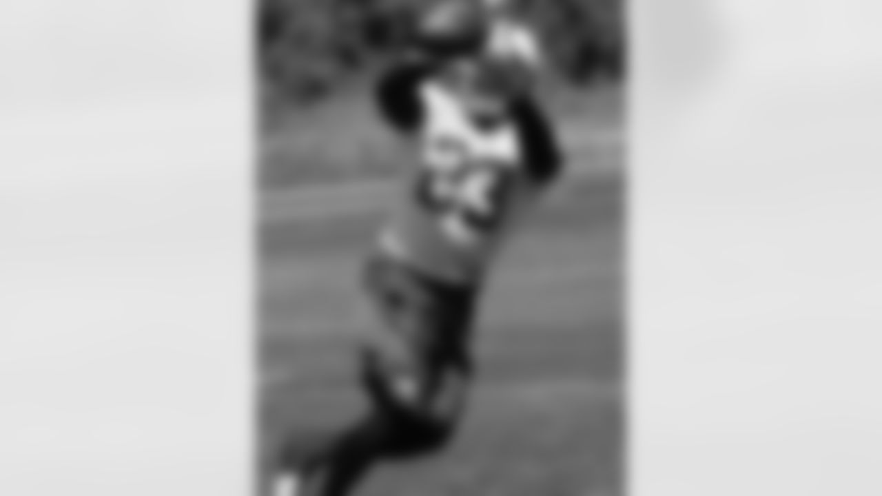 2010 Minicamp Photos - 6-15-10 AM Practice