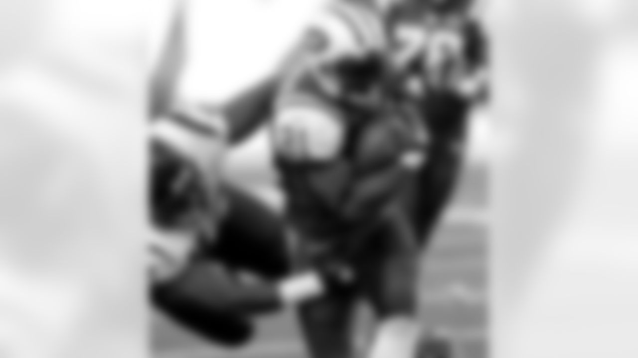 LaDainian Tomlinson Photos