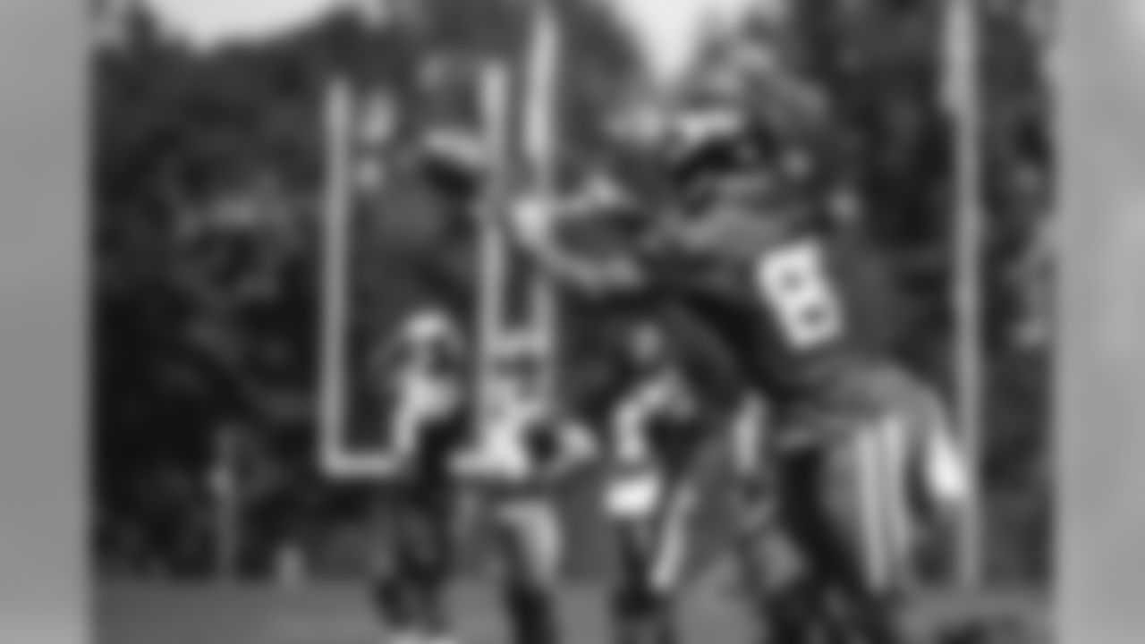 E_SNY_85A9745