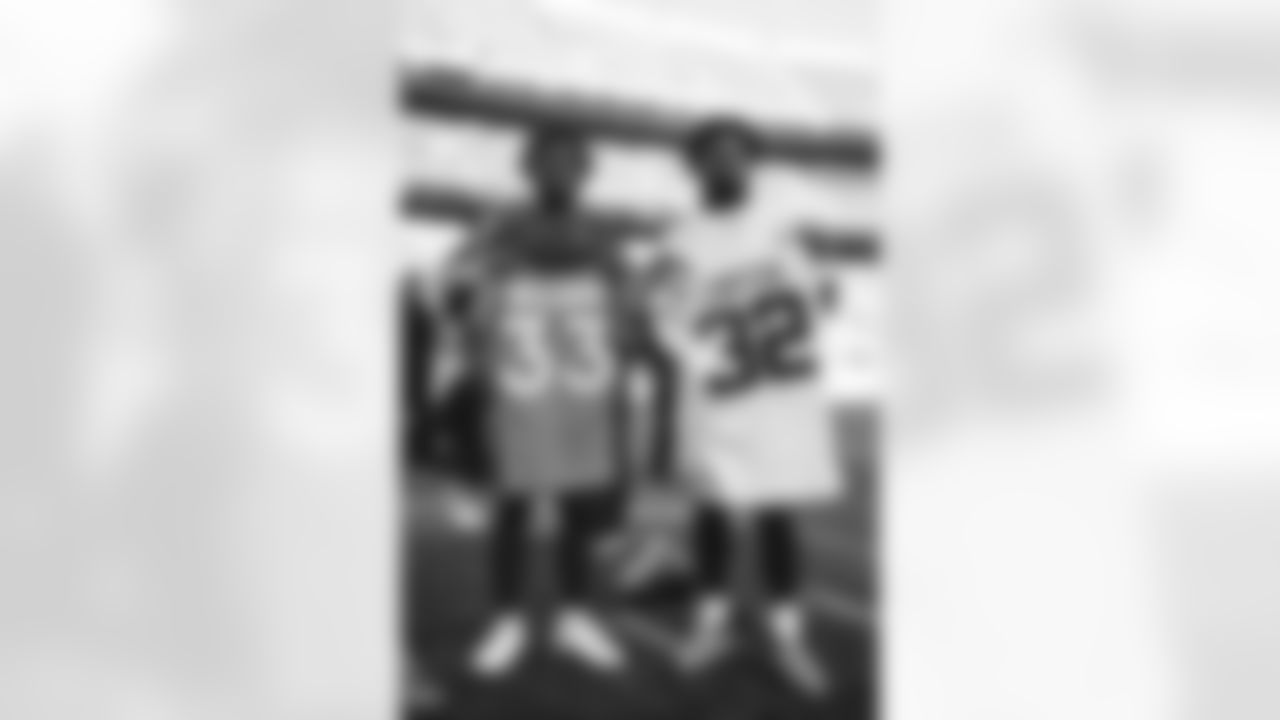 E_SNY_0780