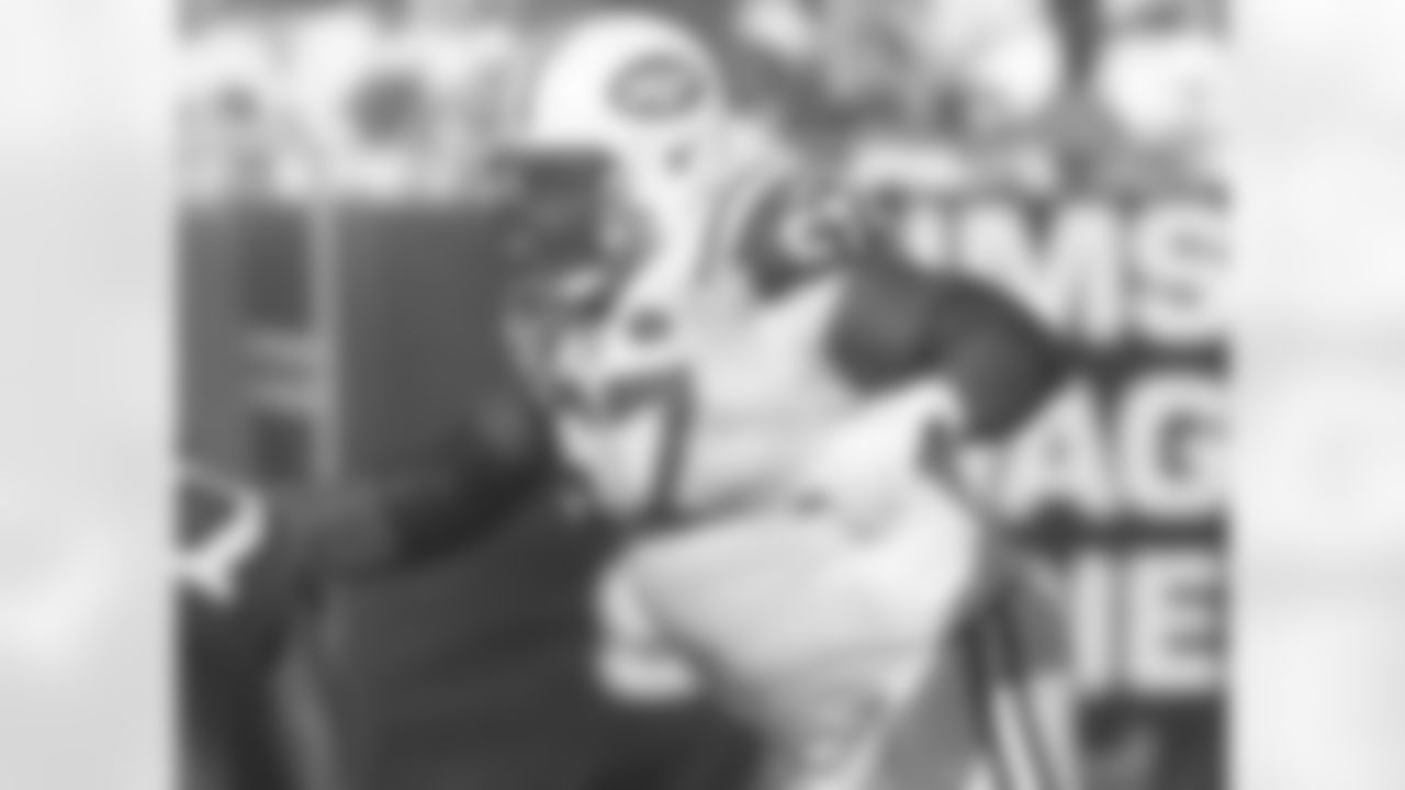 2009 Week 14 Jets at Tampa Photos