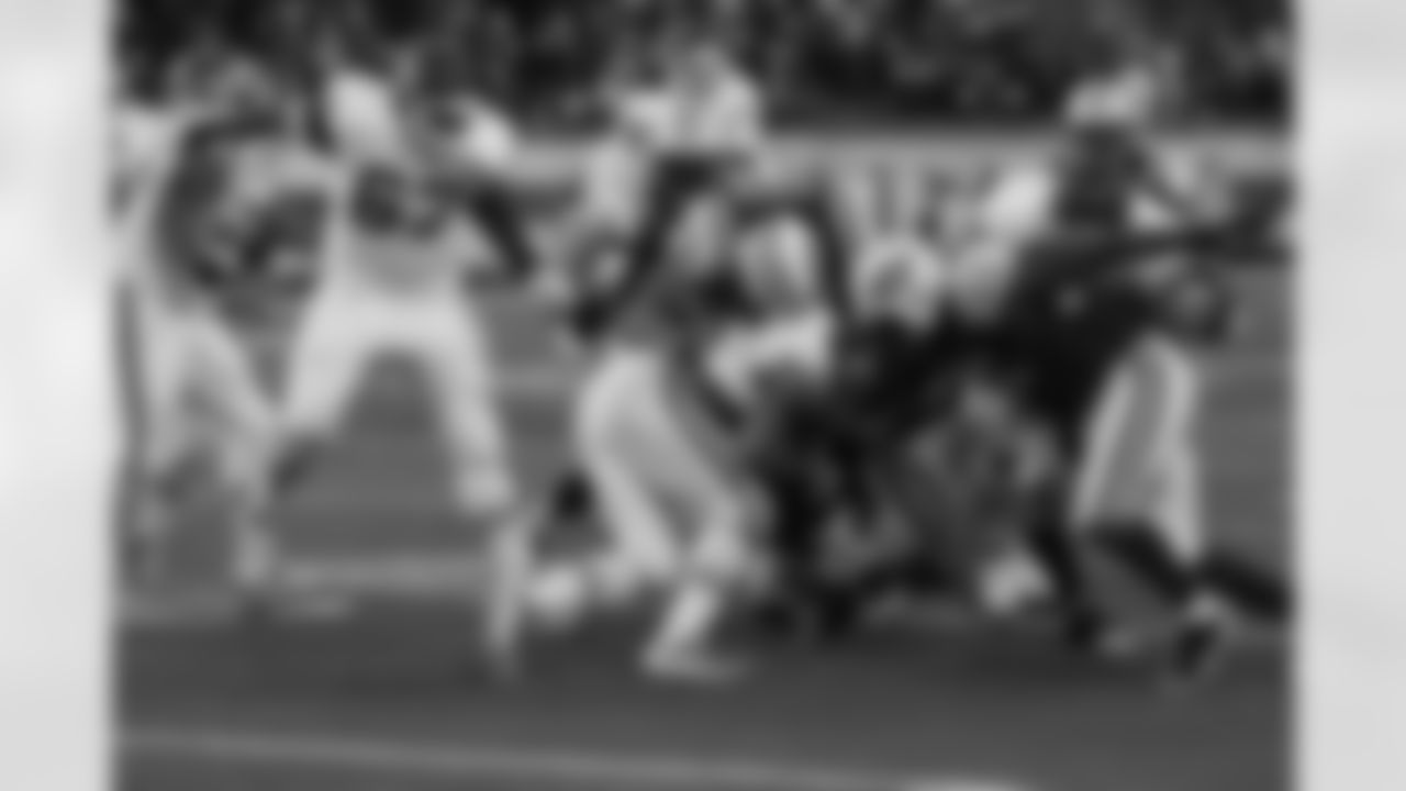 2011 Regular Season Week 14 Jets vs. Chiefs Game Photos