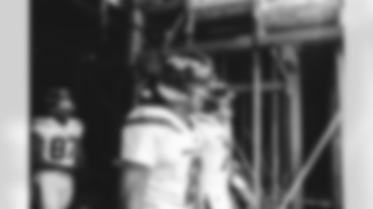 E_JB2_0891