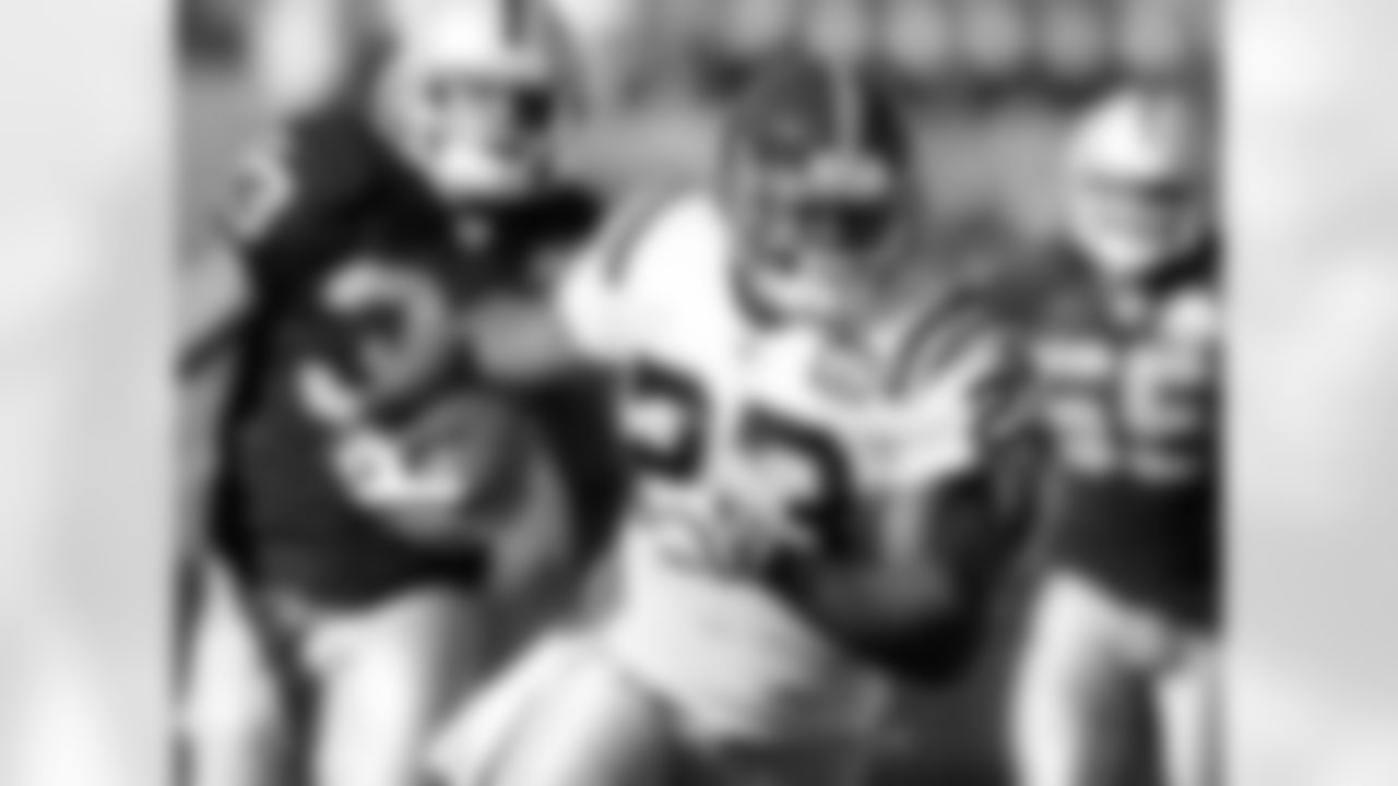 2009 Week 7 - Jets at Raiders Photos