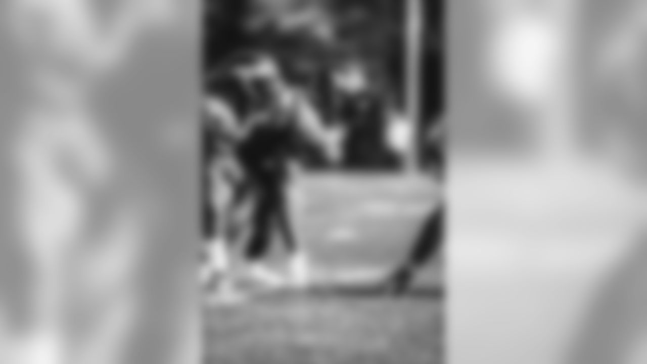 E_SNY_5807