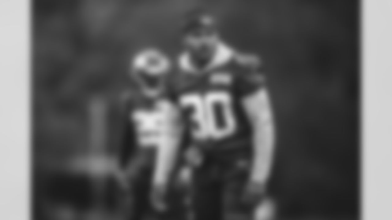 CB Michael Carter II