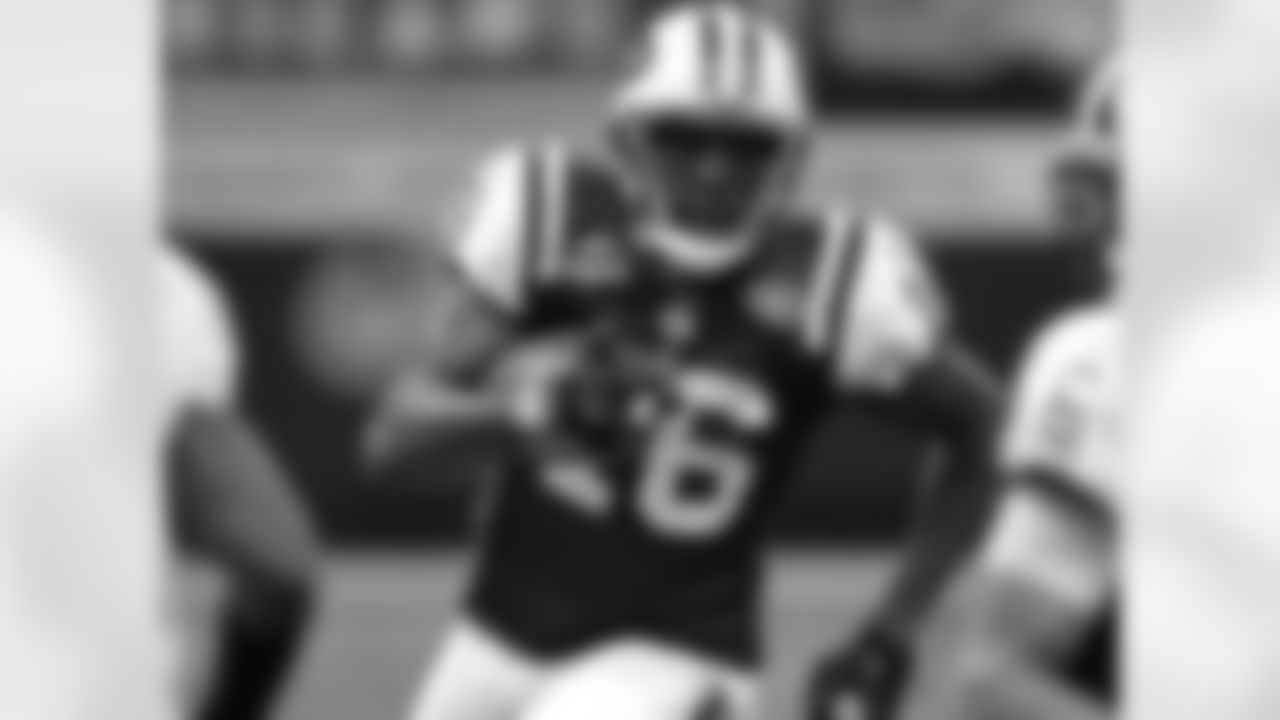 2009 Week 4 - Jets at Saints Photos