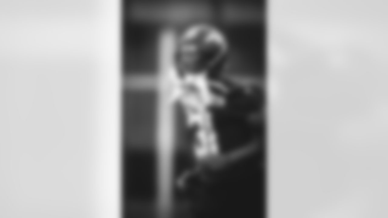 E_SNY_0302 2