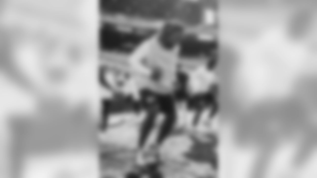E_SNY_7694