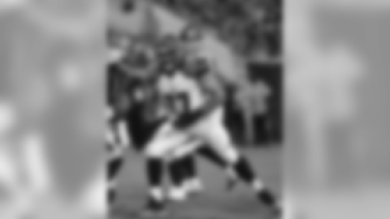 LT Andrew Whitworth