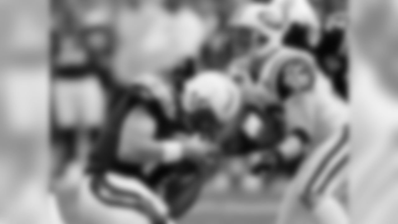 2009 Divisional Playoffs Jets At Chargers Photos