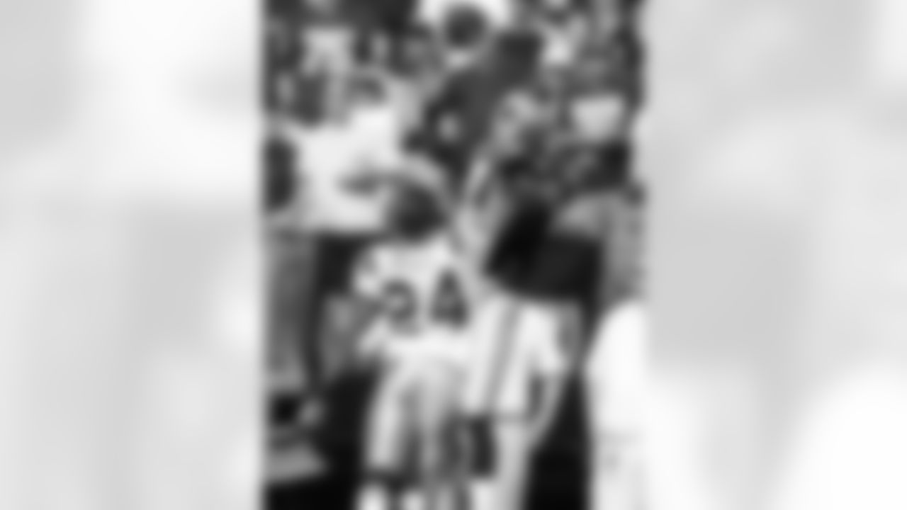 2009 Week 7 - Jets at Raiders Photos
