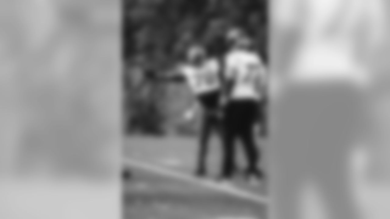 E_SNY_8351