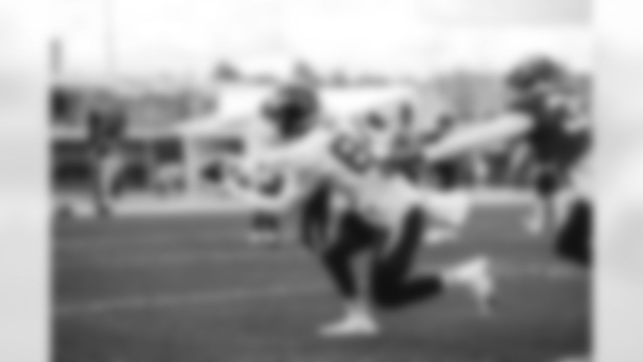 WR Corey Davis