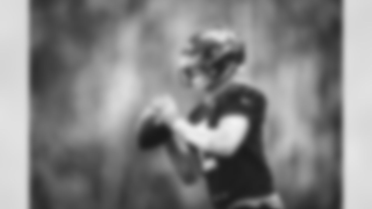 QB Zach Wilson