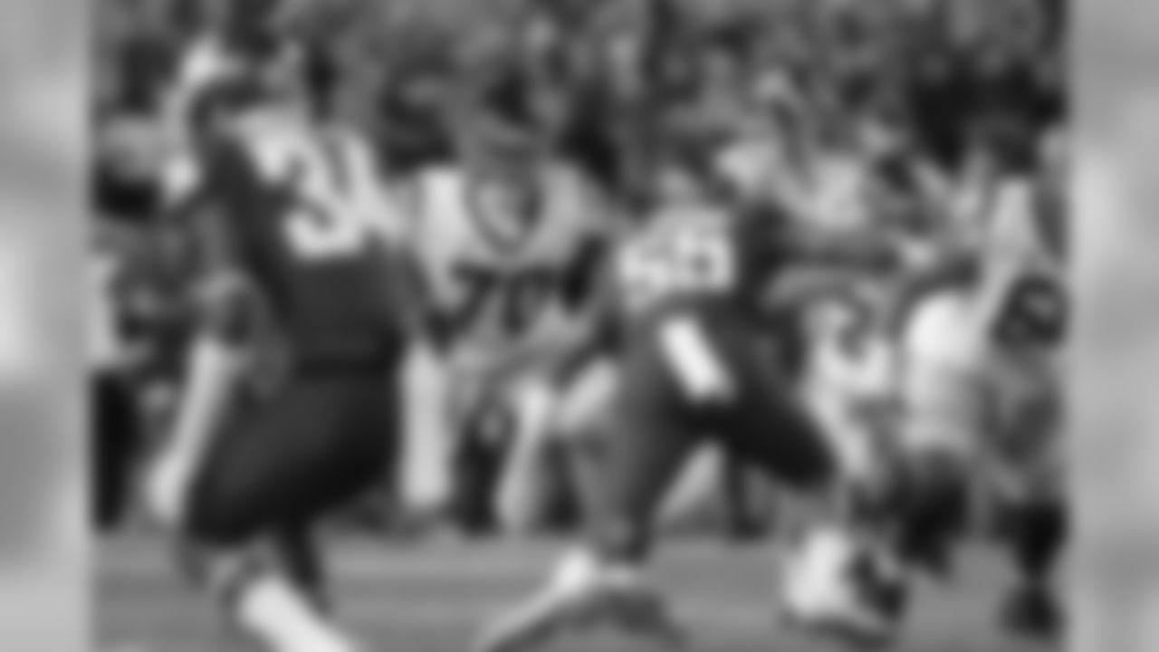 T Chuma Edoga (USC)