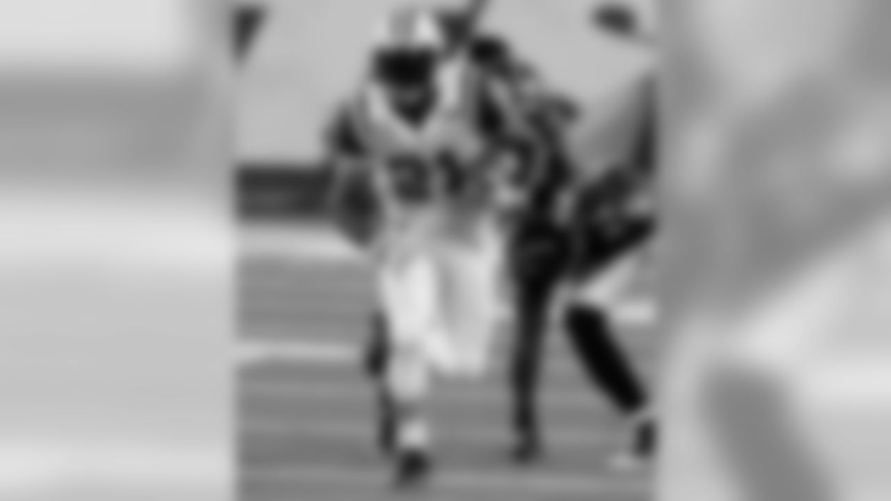 LaDainian Tomlinson Photos