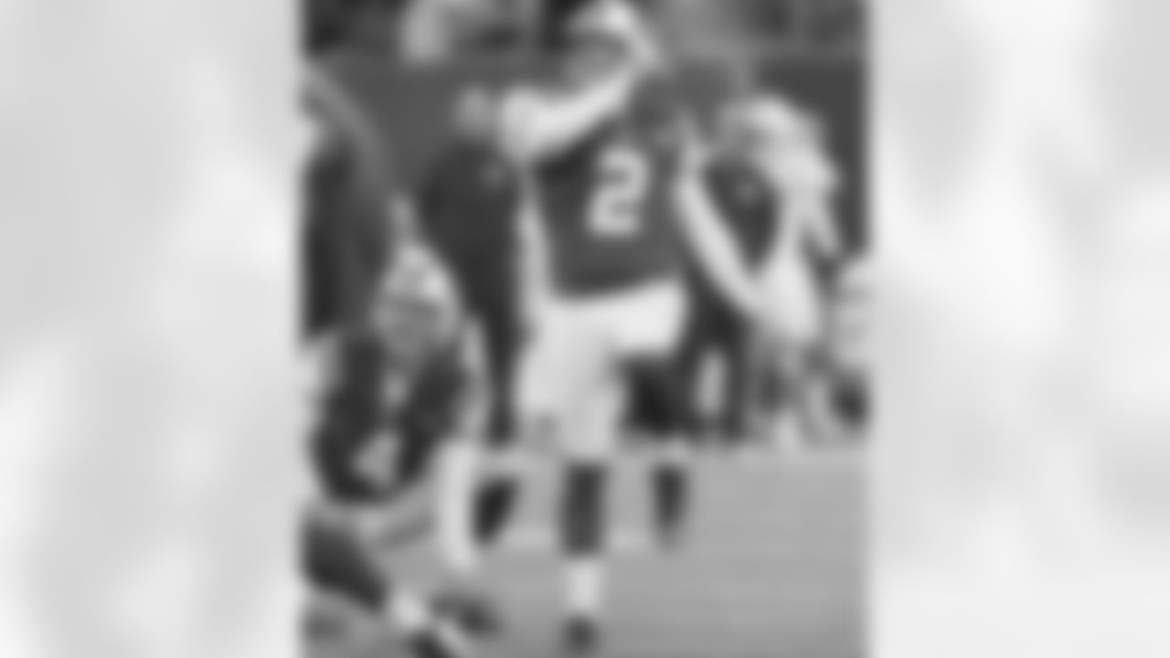 A hip flexor can affect anyone's play, but it's a worse injury for a kicker if it's on the same side as his kicking leg as it is for Folk, who sustained the injury in the game against Miami. Folk is listed as probable on the injury report, which means he is likely to play. He did not participate in Wednesday's practice, but did some kicking on Thursday and Friday: "I felt pretty good [at Thursday's practice], we kind of had a plan, we 're sticking to it, nothing crazy, don't want to get overboard with it, want to take it day by day, keep working, keep trying to get better every day."