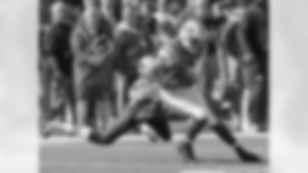 WR David Nelson was disappointed to see the season come to an end because he felt like he was finally playing his best football. With a full offseason to develop chemistry with Geno Smith, the coaching staff and his fellow receivers, expect Nelson to play a big role in our offense from the beginning of the year.