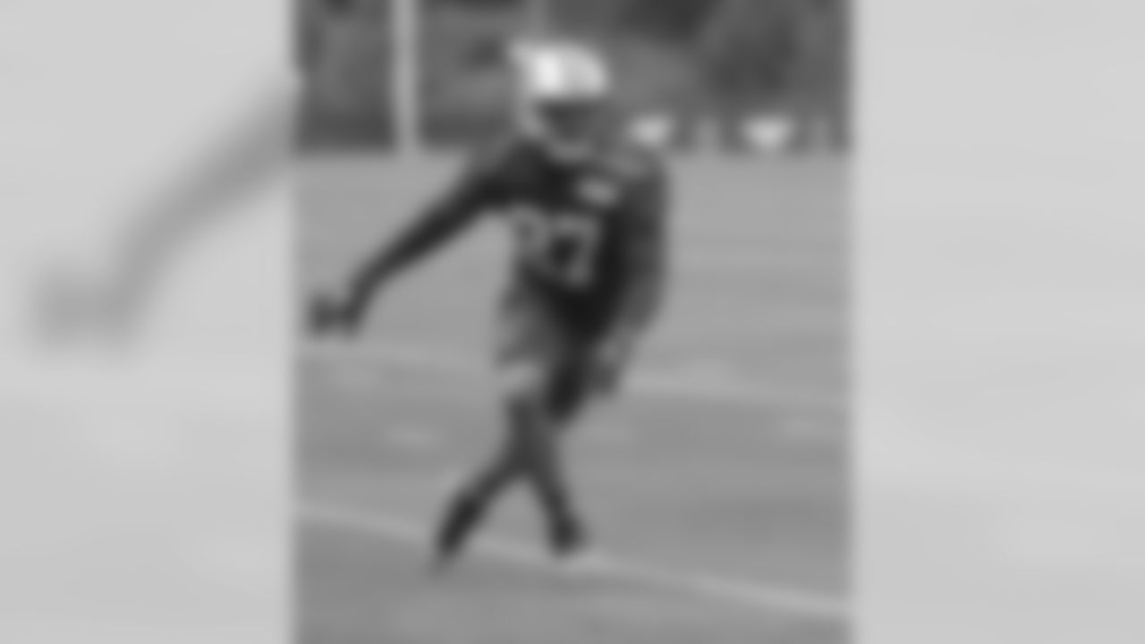 CB Dee Milliner