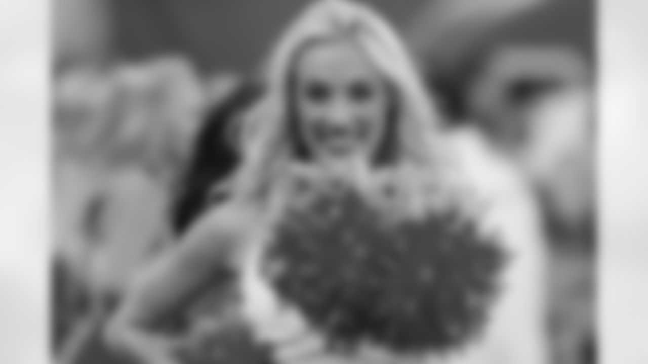Supporting BCA with pink poms