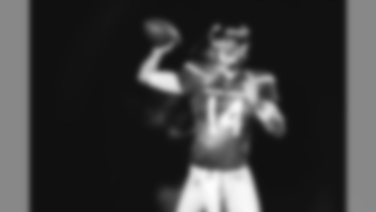 14 Sam Darnold