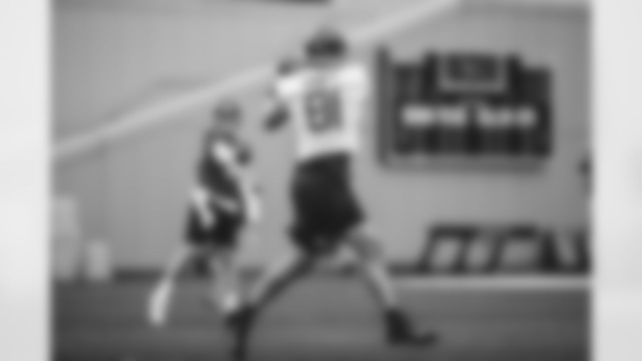 QB Zach Wilson & TE Tyler Kroft