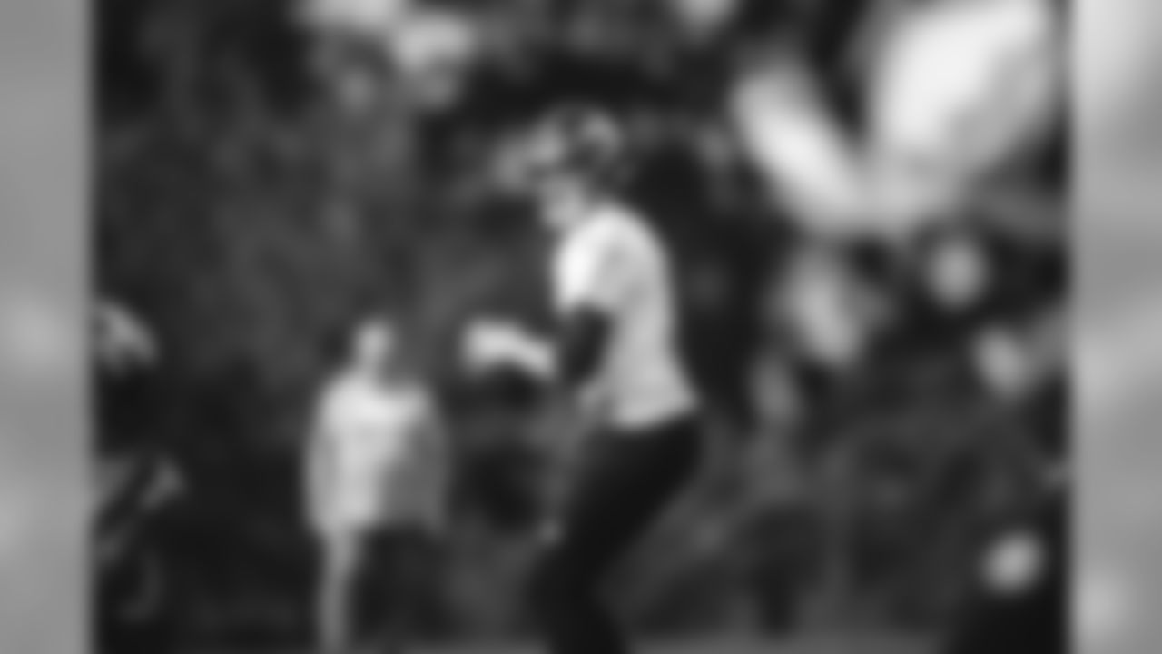 E_SNY_1164