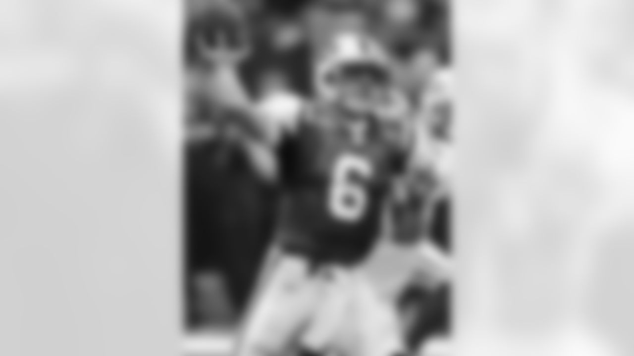 2009 Week 4 - Jets at Saints Photos