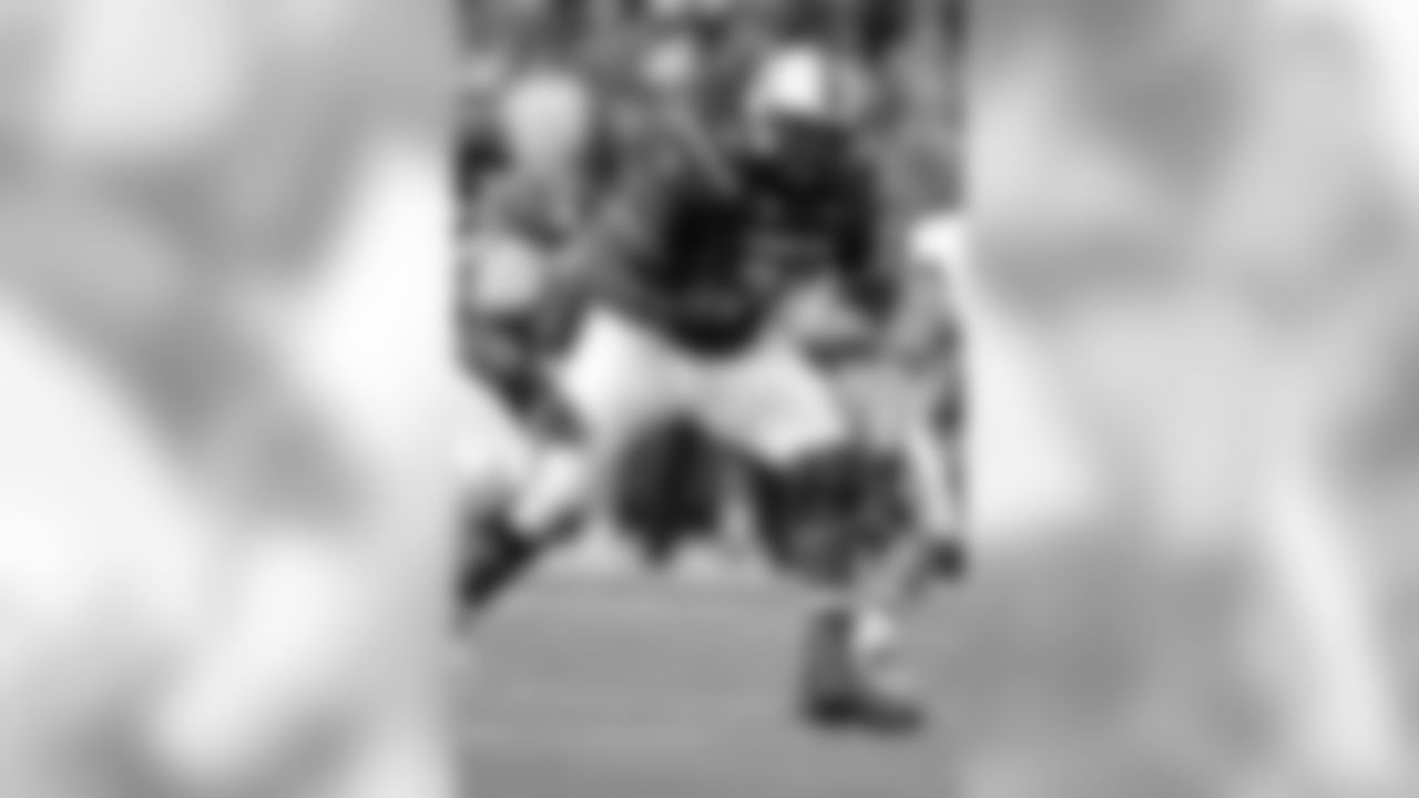 T Brandon Shell (South Carolina)