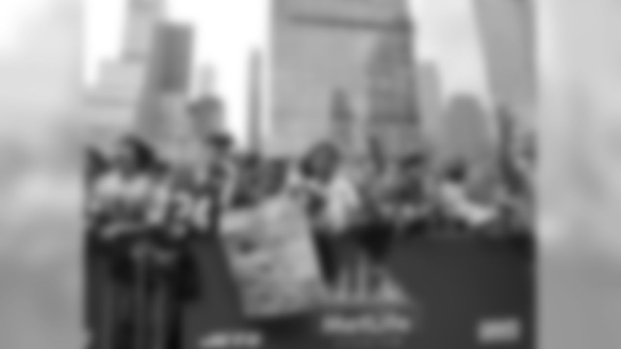 MetLife Stadium Fan Fair
