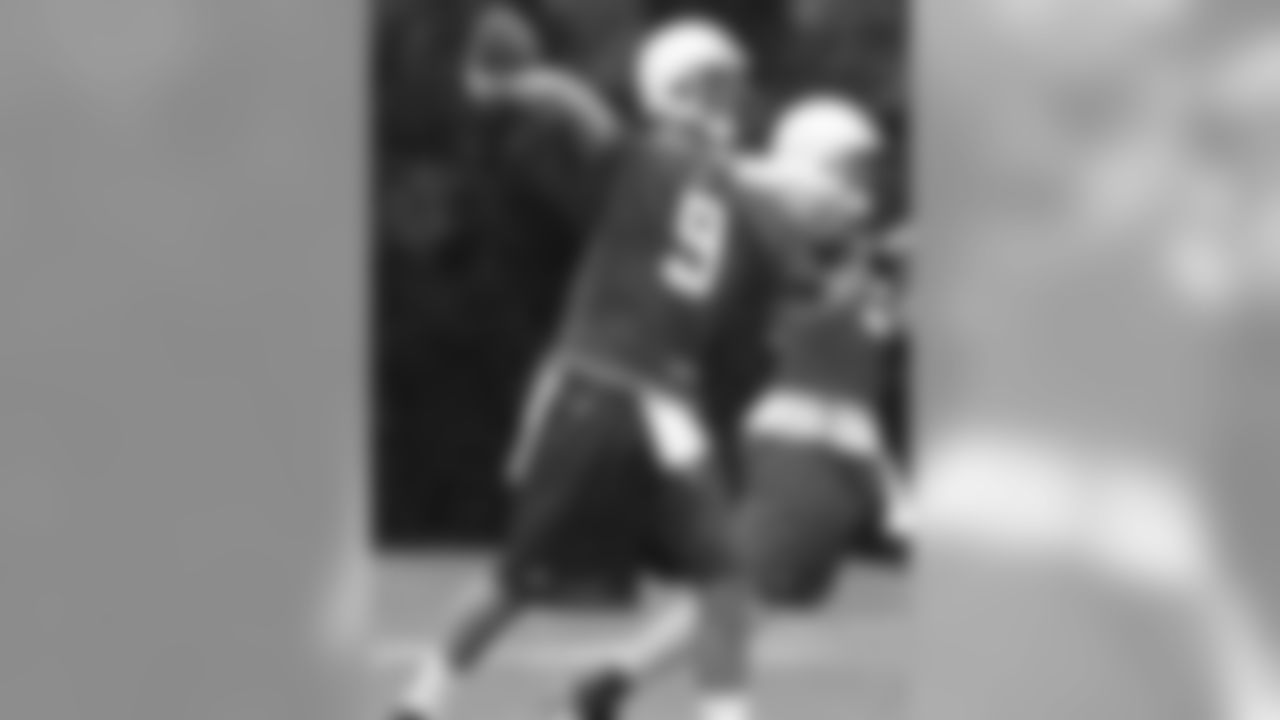 QB Erik Ainge