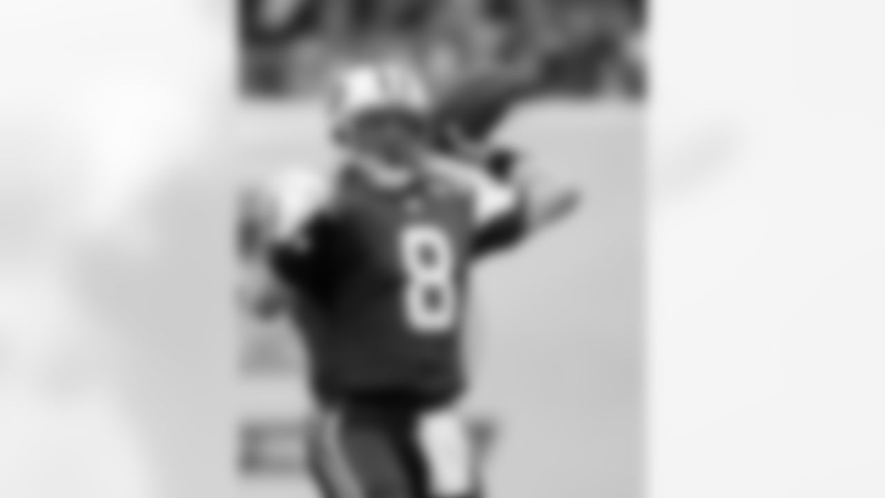 2010 Week 17 Jets vs Bills Game Photos
