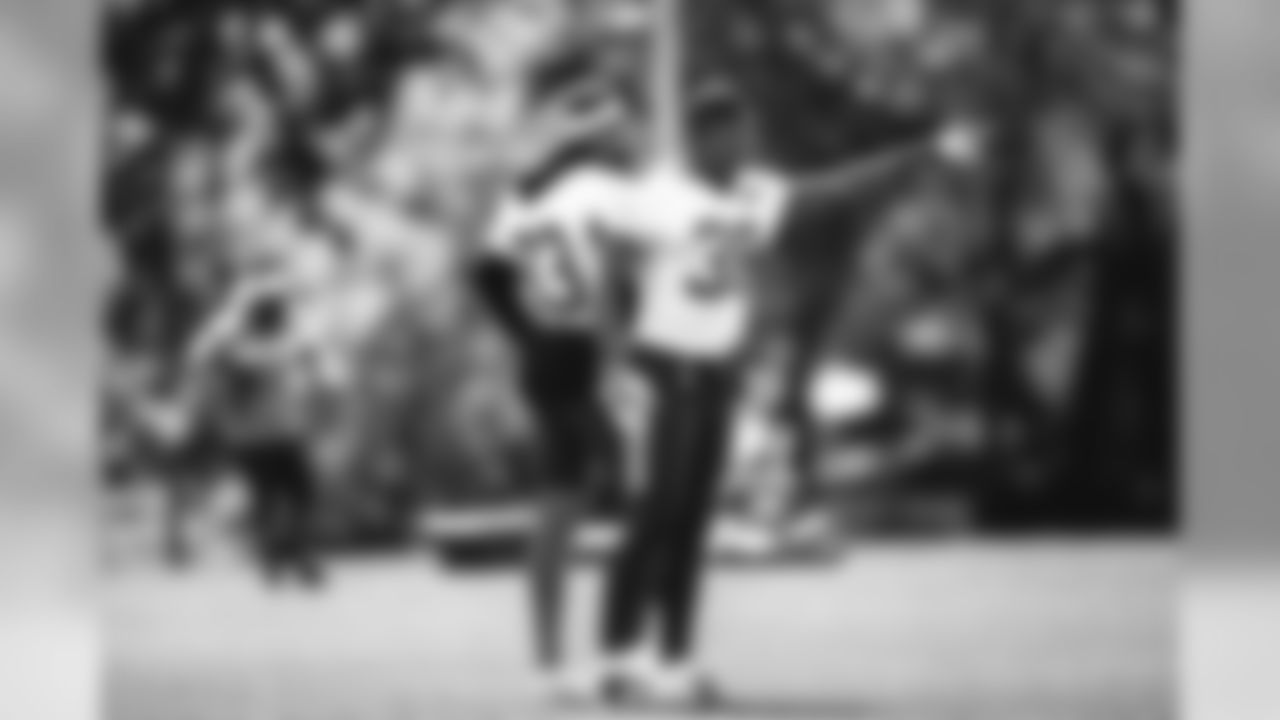 SNY4_6064