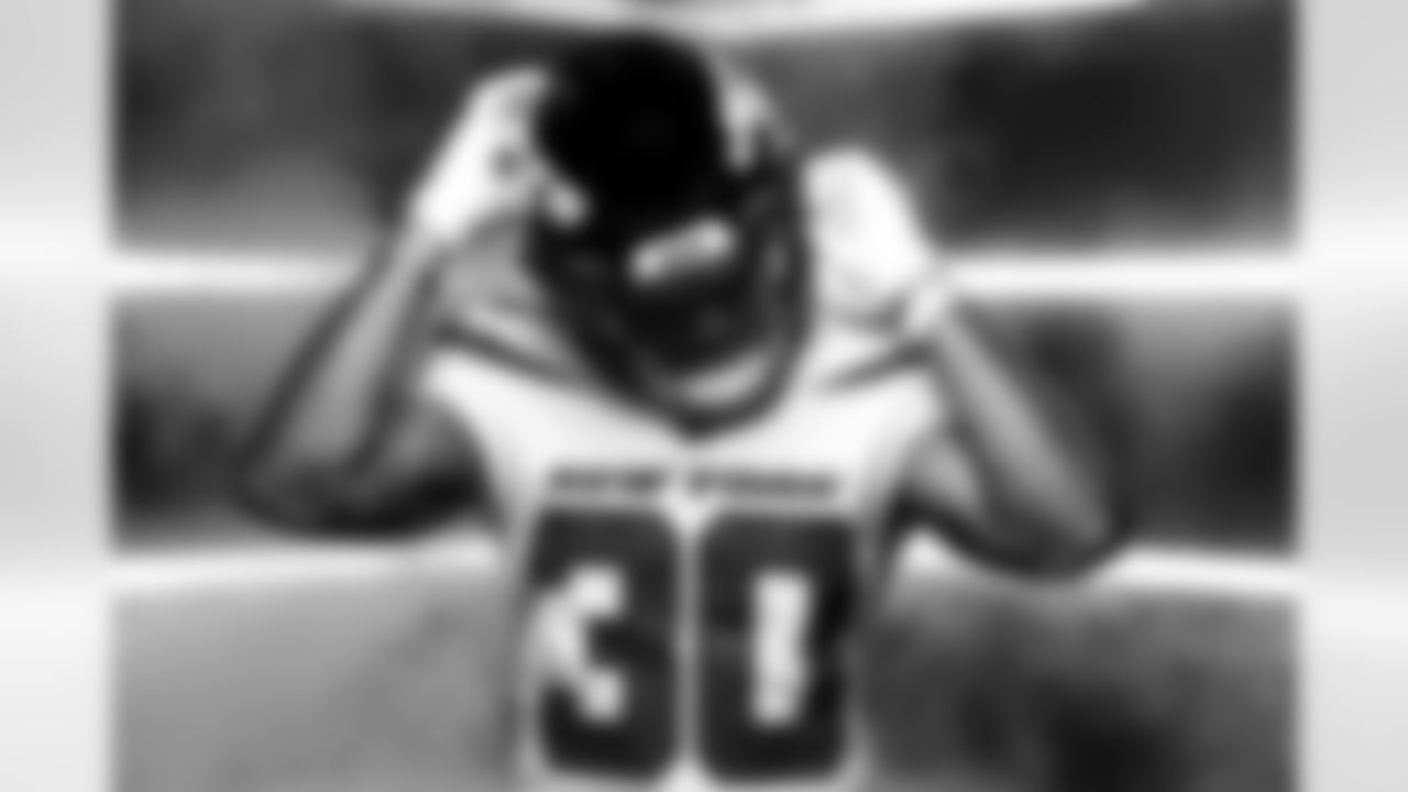 CB Michael Carter II